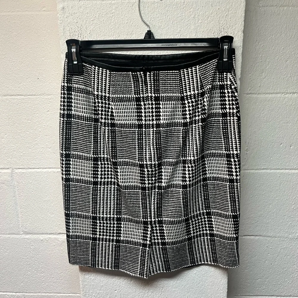 Talbots Black and White Glen Plaid Pencil Skirt